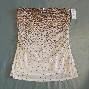 Express medium strapless top NWT
